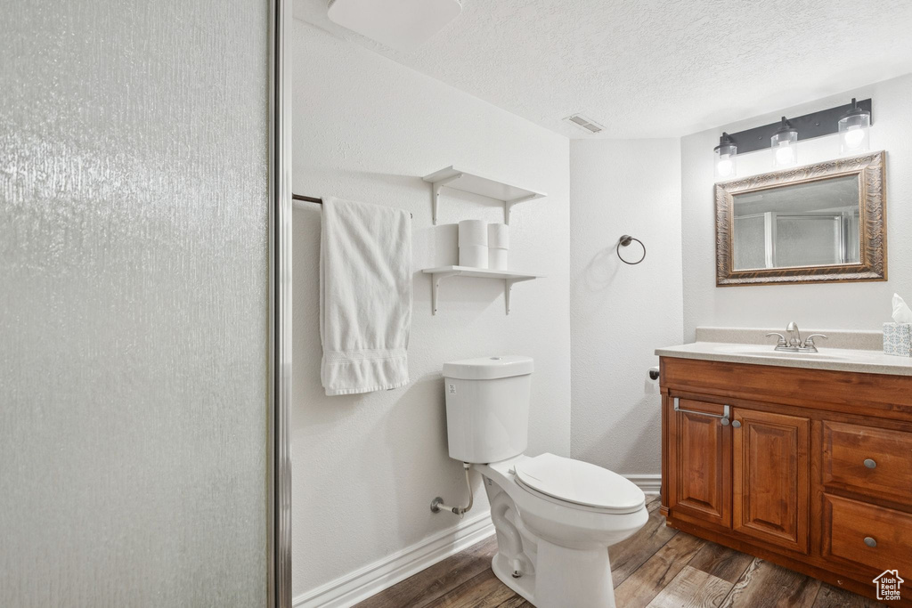 1043 N 2025 W Layton, UT 84041