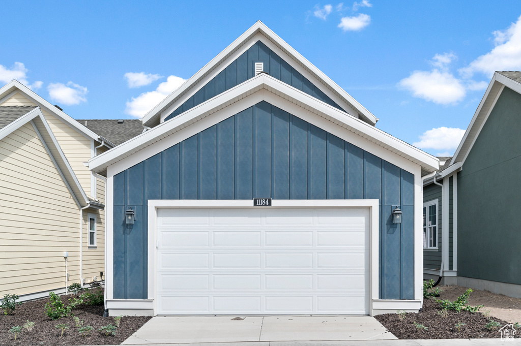 Photo 6 for MLS #2103329 at 11184 S Fordman Way