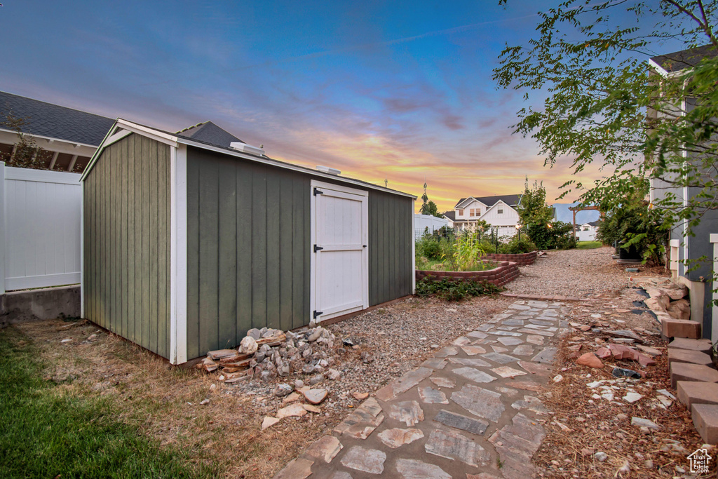 833 W ACADEMY DR Spanish Fork, UT 84660