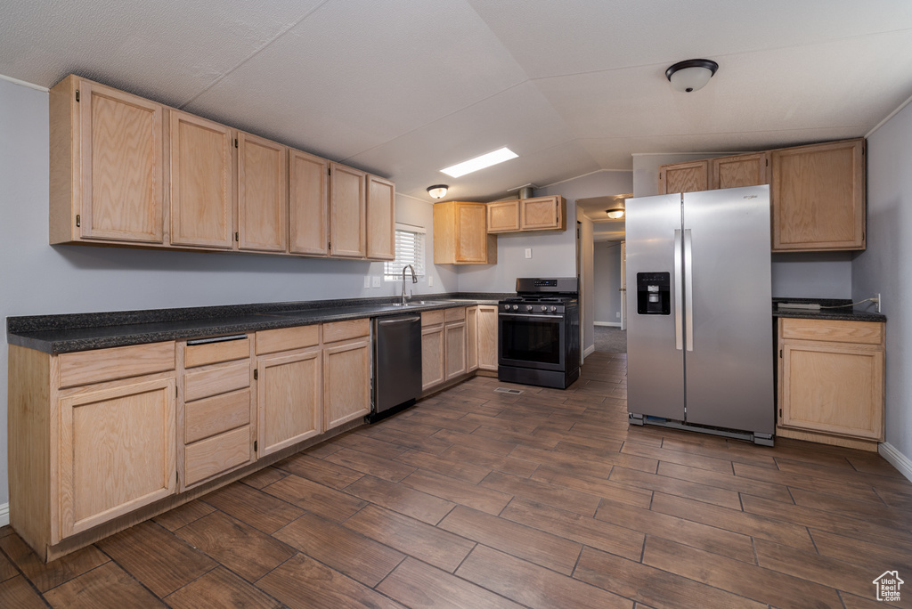 Photo 6 for MLS #2103337 at 126 N 500 East #82