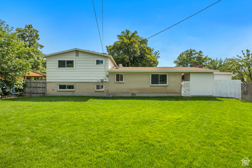Photo 18 for MLS #2103341 at 841 E Newbold Cir