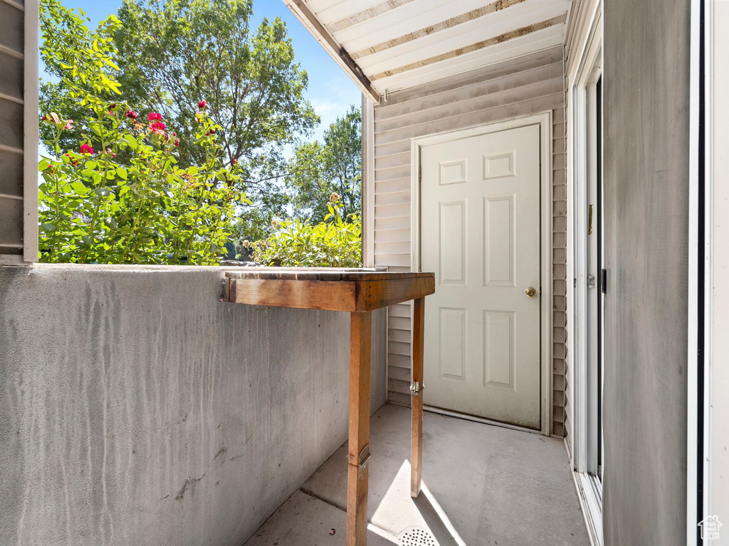 Photo 15 for MLS #2103343 at 3365 E Ridge Loop #K4