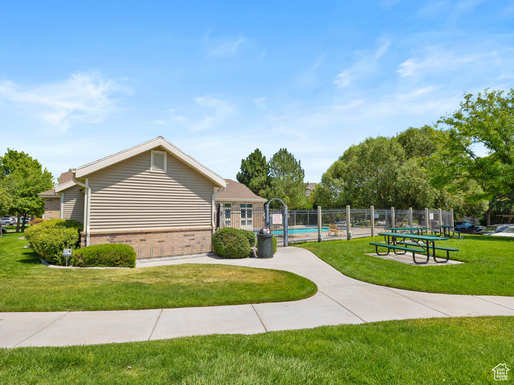 Photo 17 for MLS #2103343 at 3365 E Ridge Loop #K4