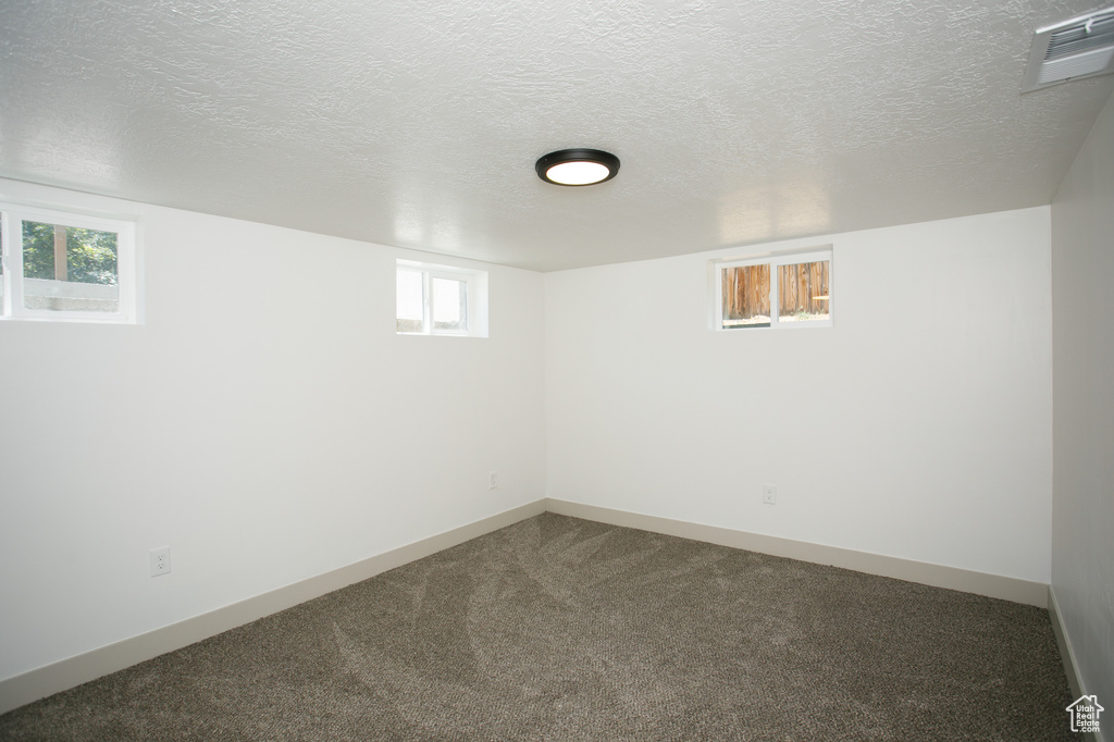 1422 E 3010 S Millcreek, UT 84106
