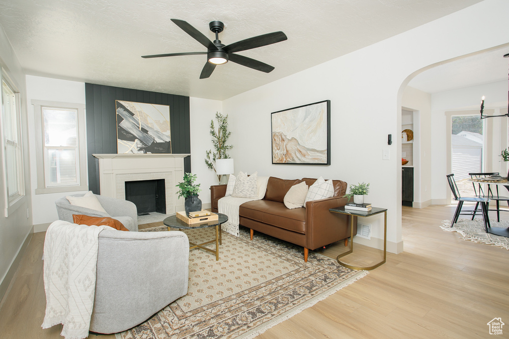 1422 E 3010 S Millcreek, UT 84106