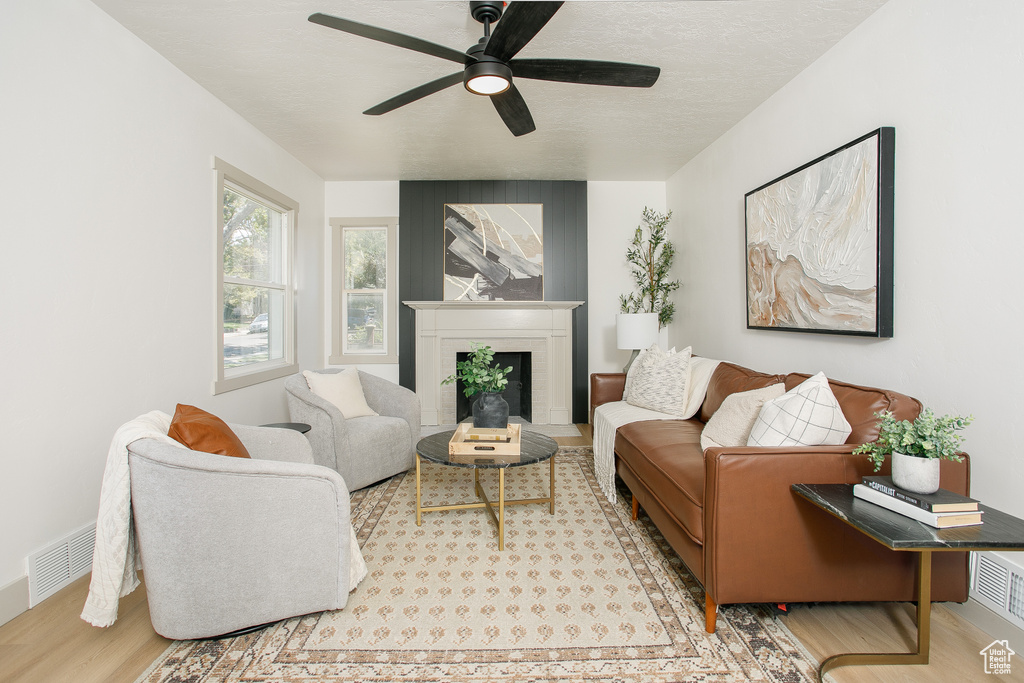 1422 E 3010 S Millcreek, UT 84106