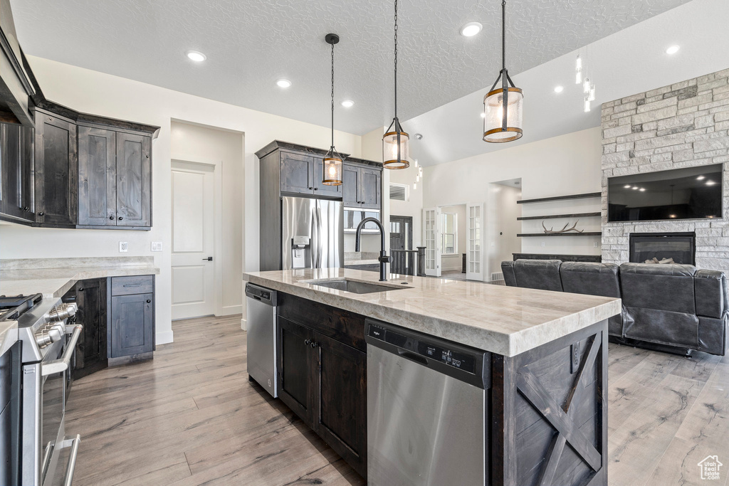 2175 N DAPPLE DR Tooele, UT 84074