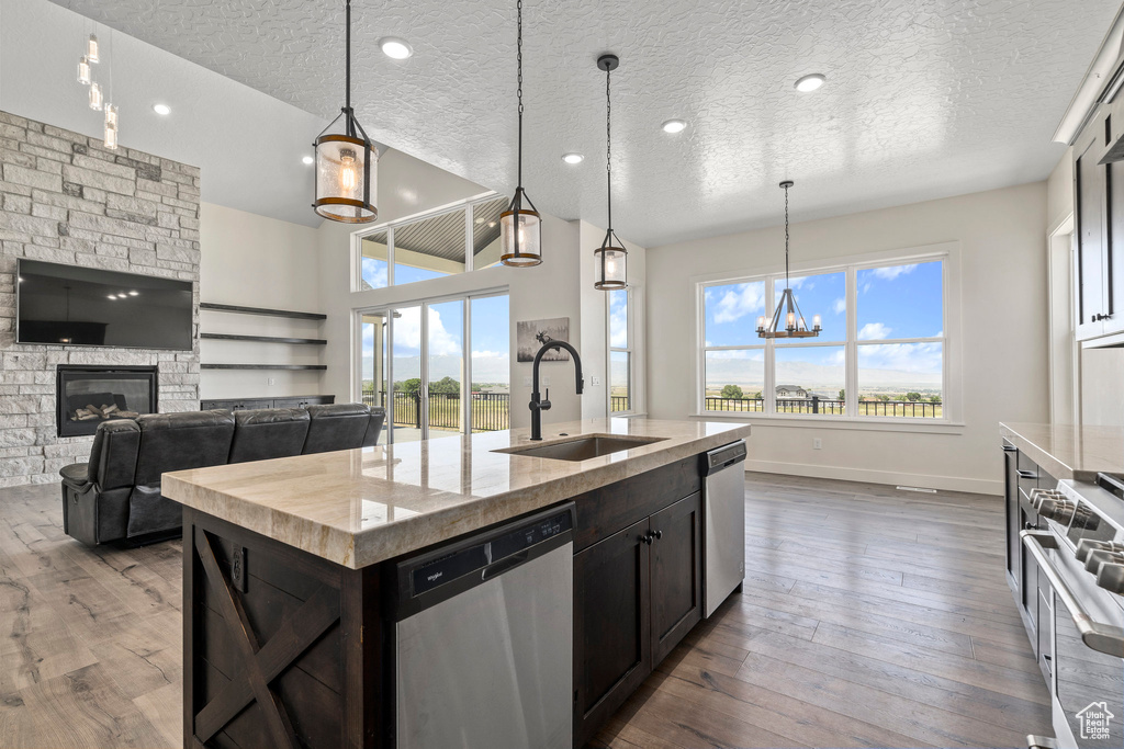 2175 N DAPPLE DR Tooele, UT 84074