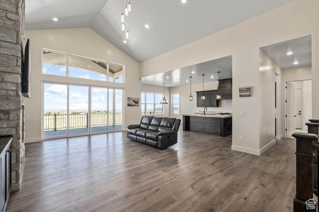 2175 N DAPPLE DR Tooele, UT 84074