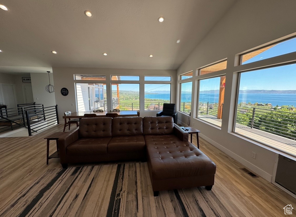 1355 TRAPPER LOOP Garden City, UT 84028