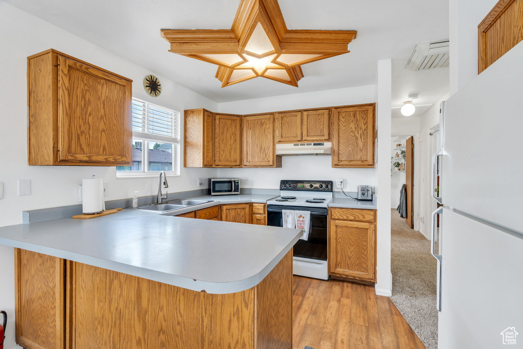 6796 S CYCLAMEN DR West Jordan, UT 84081