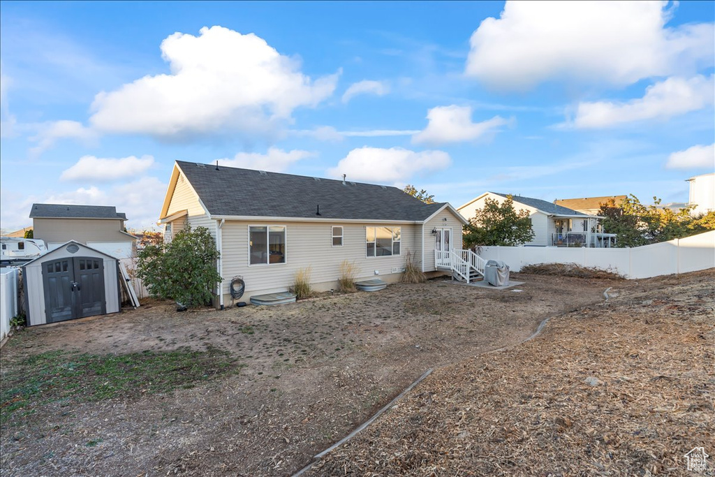 4054 LILY DR Roy, UT 84067