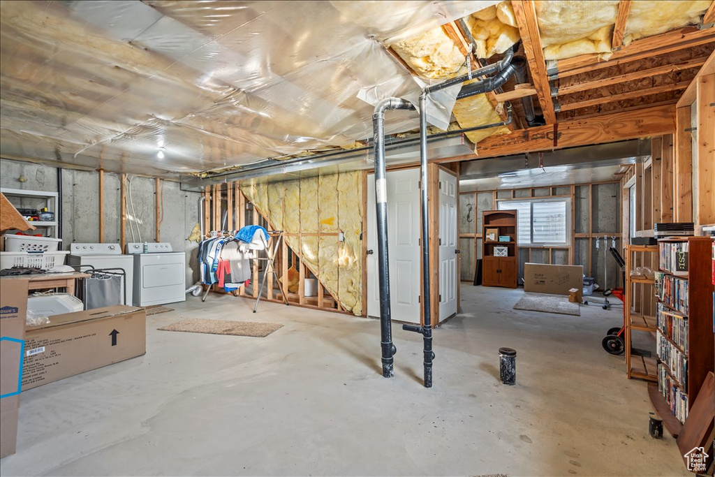 4054 LILY DR Roy, UT 84067