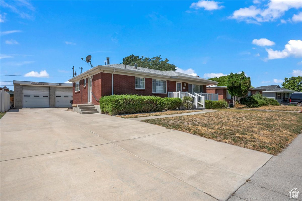 500 E JULEP DR Murray, UT 84107