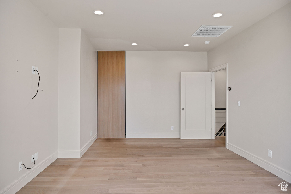 Photo 38 for MLS #2103383 at 2835 Naomi Cir