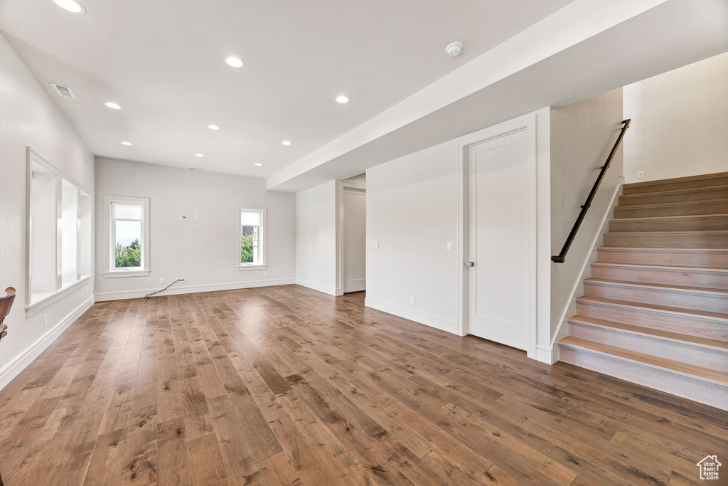 Photo 52 for MLS #2103383 at 2835 Naomi Cir