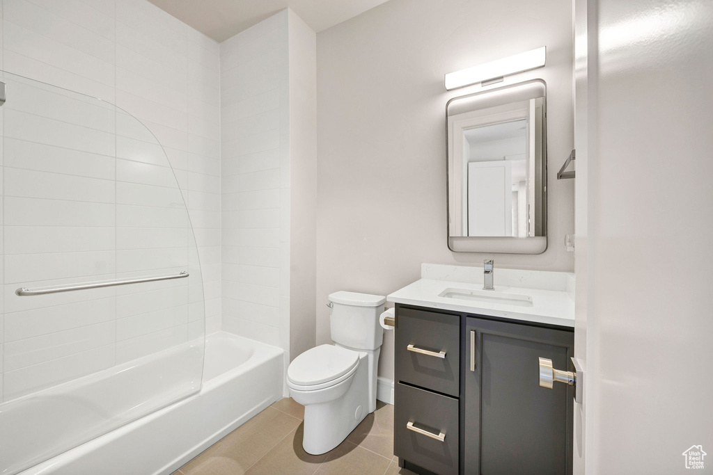 Photo 54 for MLS #2103383 at 2835 Naomi Cir
