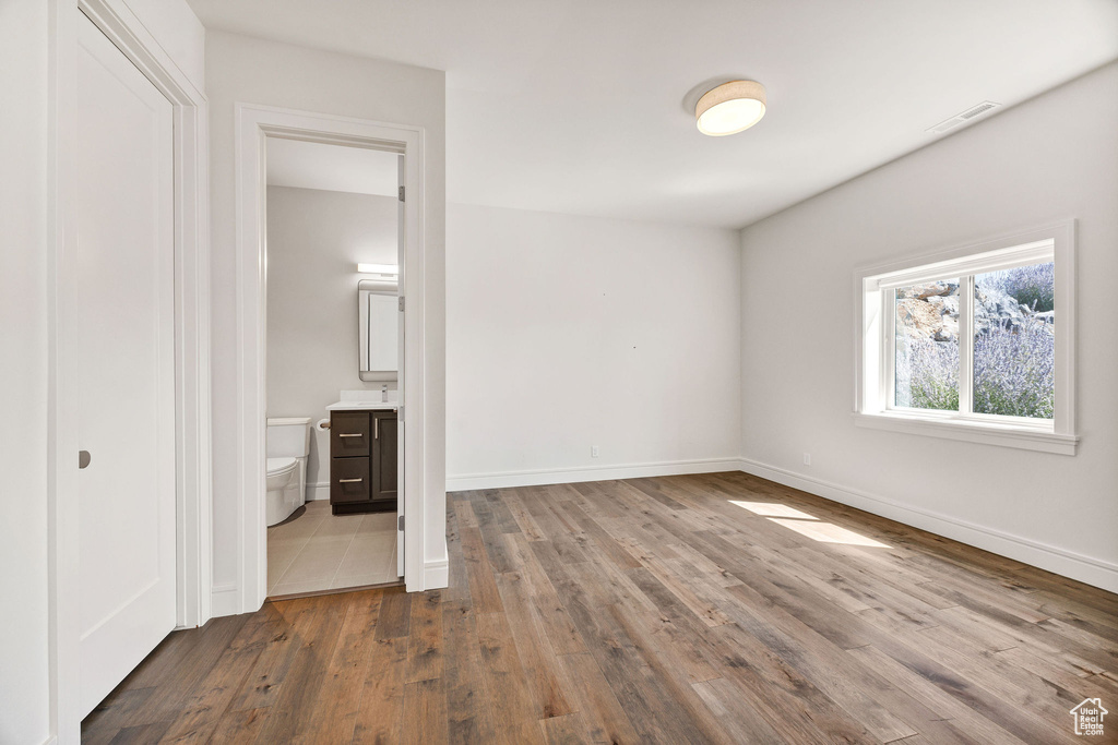 Photo 53 for MLS #2103383 at 2835 Naomi Cir