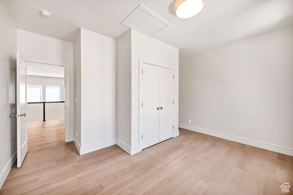 Photo 37 for MLS #2103383 at 2835 Naomi Cir