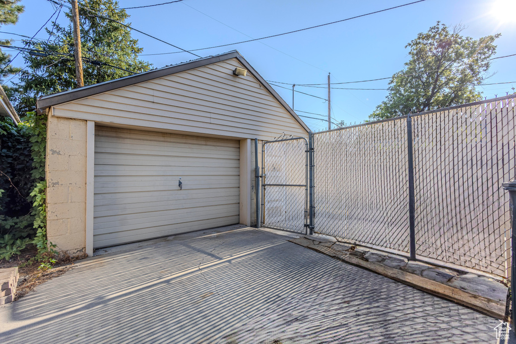 457 E SHERMAN AVE Salt Lake City, UT 84115