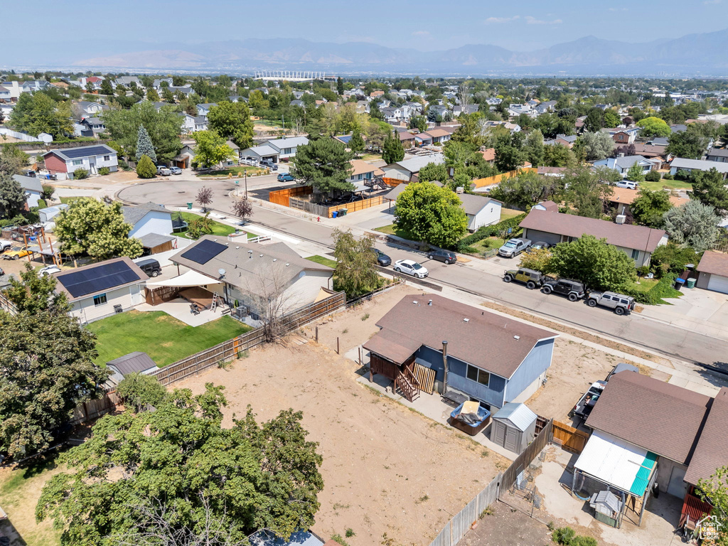 6260 S WEST LILAC DR West Jordan, UT 84081