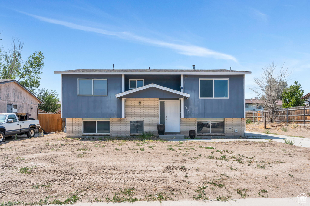 6260 S WEST LILAC DR West Jordan, UT 84081