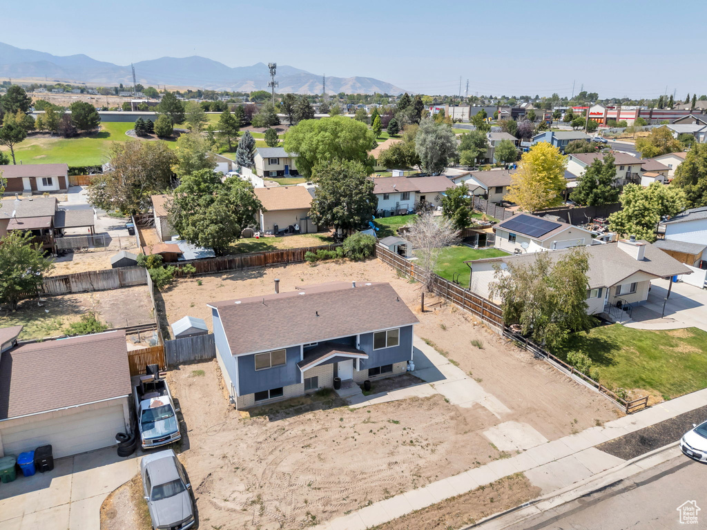 6260 S WEST LILAC DR West Jordan, UT 84081
