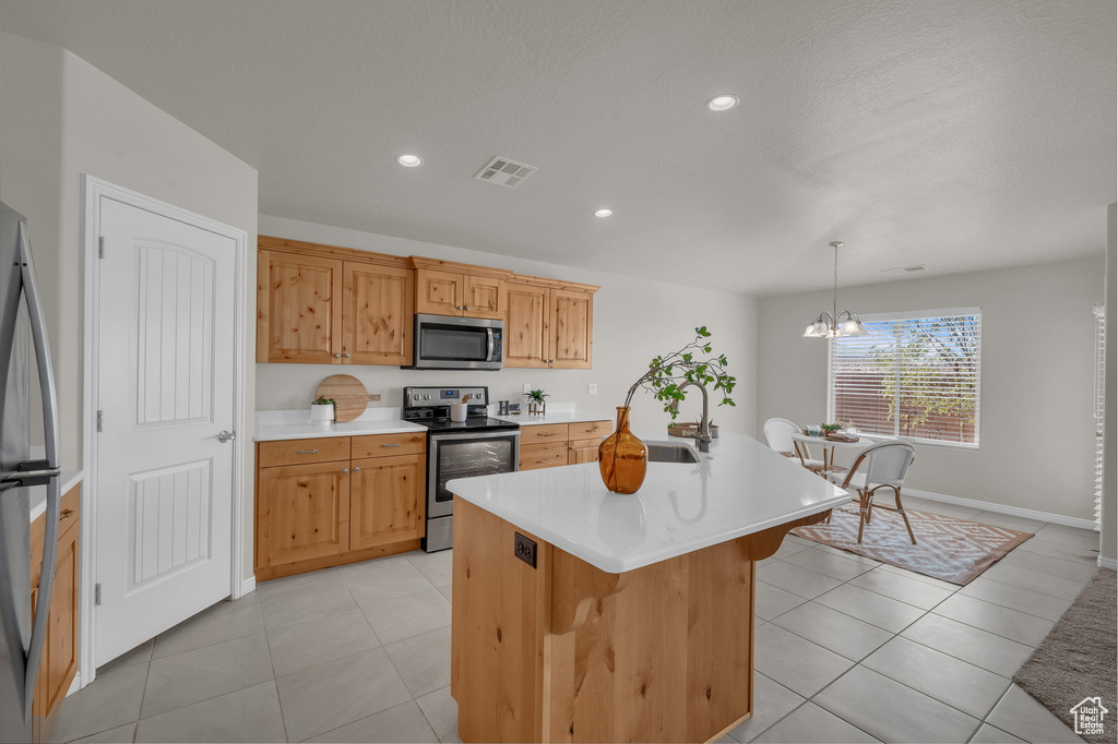 Photo 2 for MLS #2103406 at 2859 W 625 North
