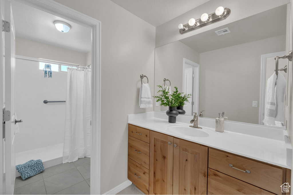Photo 15 for MLS #2103406 at 2859 W 625 North