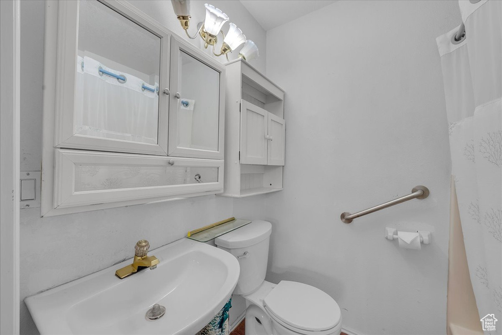 Photo 16 for MLS #2103407 at 1009 N 2050 East Cir