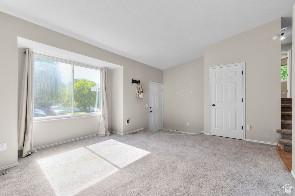 889 S CLOVER CIR Ogden, UT 84404