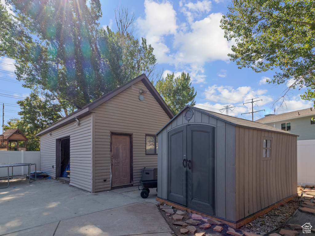 Photo 9 for MLS #2103417 at 3295 W 4850 South