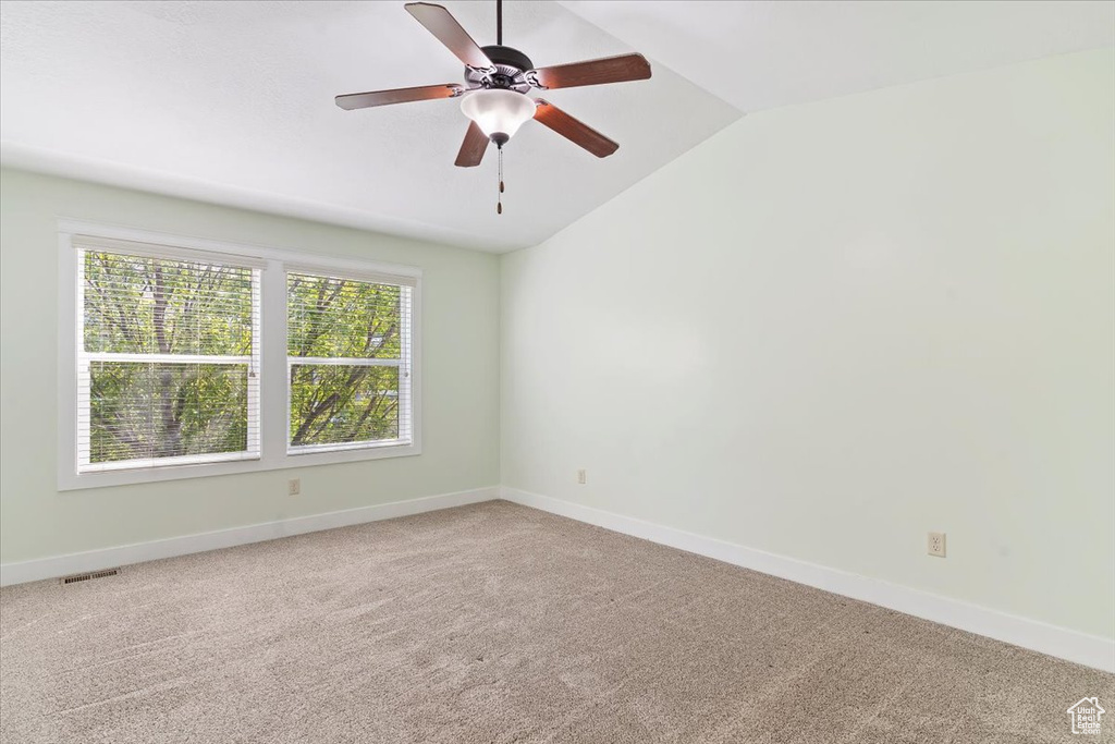 255 W 2700 N #20 Pleasant View, UT 84414