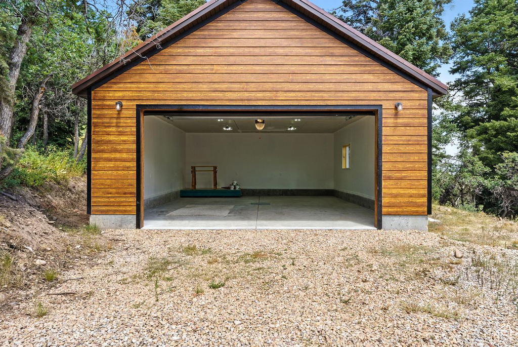 Photo 17 for MLS #2103420 at 1180 Oak Rd
