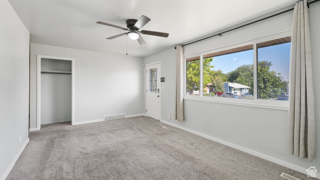 Photo 4 for MLS #2103430 at 8919 W Helen Cir