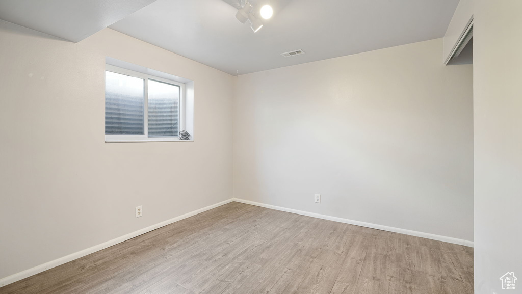 Photo 17 for MLS #2103430 at 8919 W Helen Cir