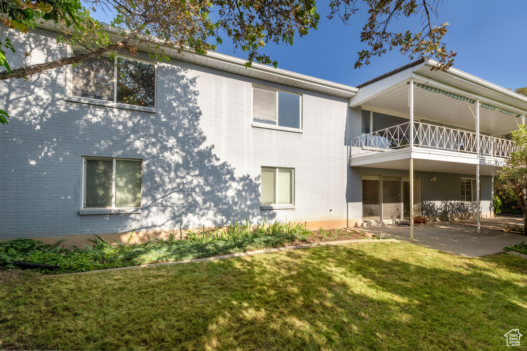 Photo 37 for MLS #2103438 at 1110 S Oak Hills Way