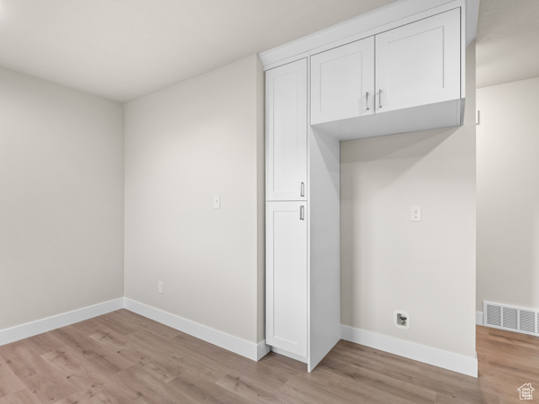 Photo 5 for MLS #2103443 at 350 W Dublin