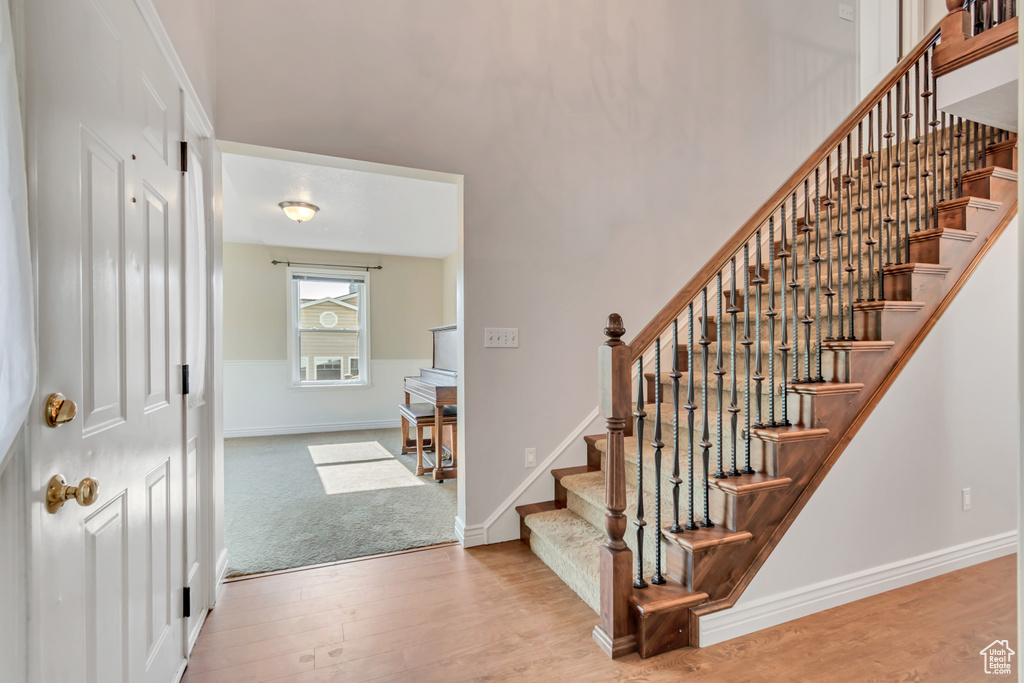 Photo 4 for MLS #2103447 at 927 E 70 South