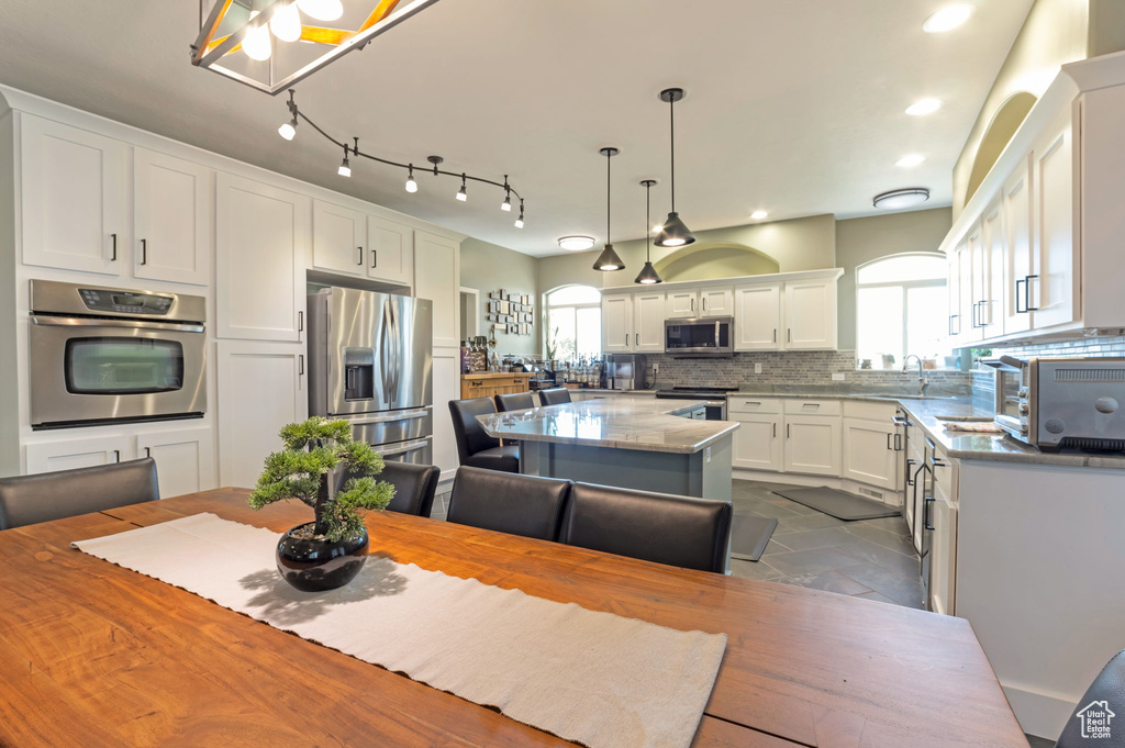 3975 S MONARCH DR Bountiful, UT 84010