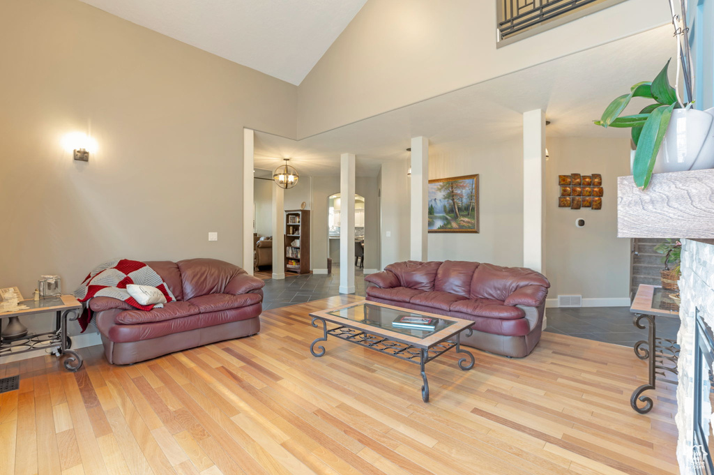3975 S MONARCH DR Bountiful, UT 84010
