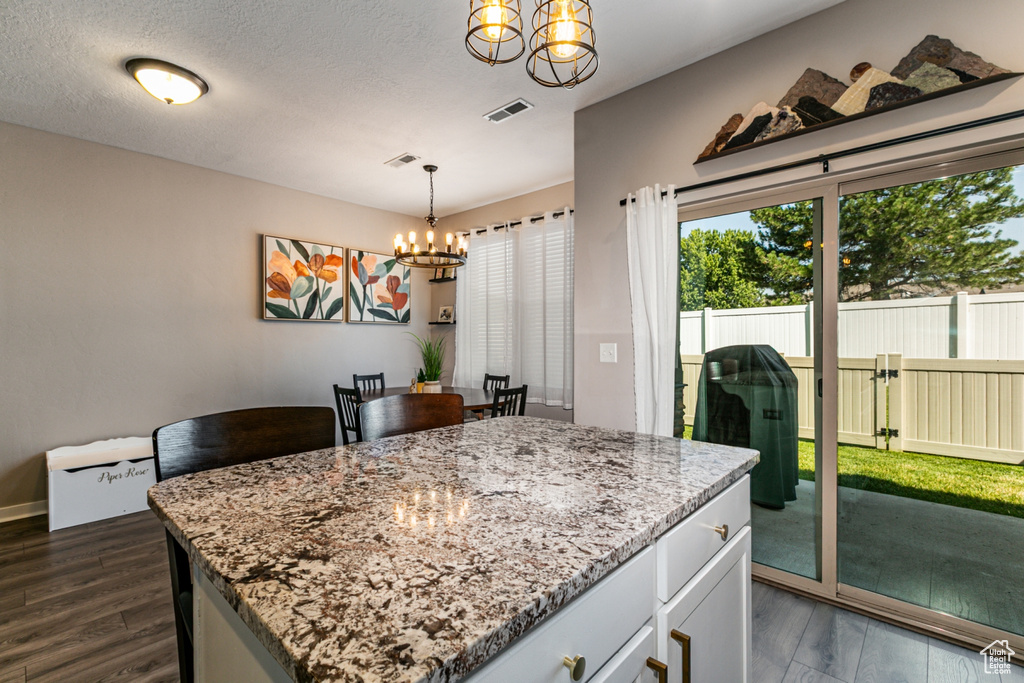 280 W 710 N Centerville, UT 84014