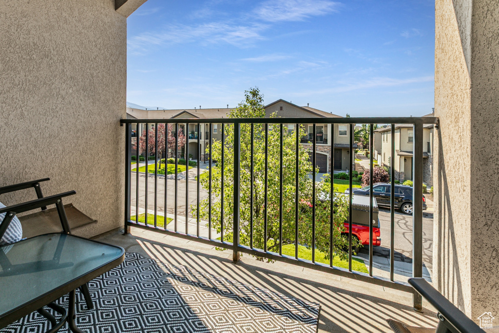 280 W 710 N Centerville, UT 84014