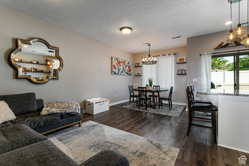 280 W 710 N Centerville, UT 84014
