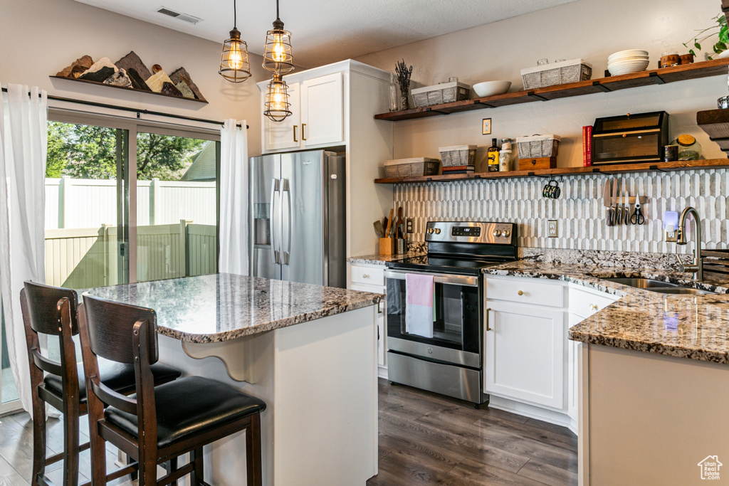 280 W 710 N Centerville, UT 84014