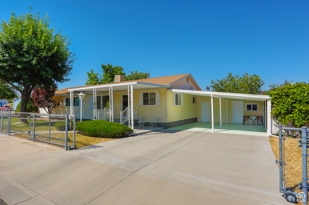 Photo 10 for MLS #2103454 at 744 Van Dyke Way