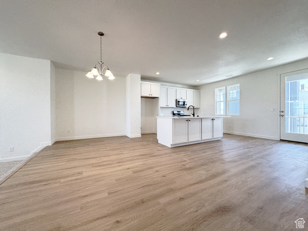 Photo 3 for MLS #2103458 at 6921 W South Jordan Pkwy