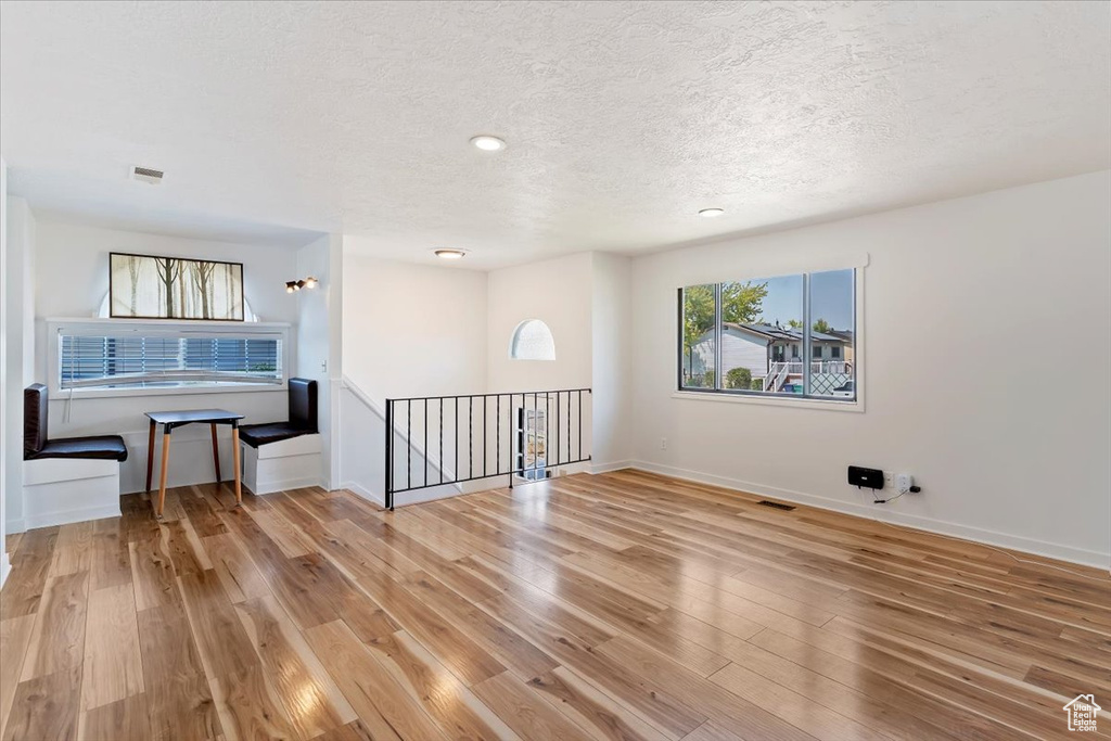 Photo 7 for MLS #2103463 at 475 W 2400 South