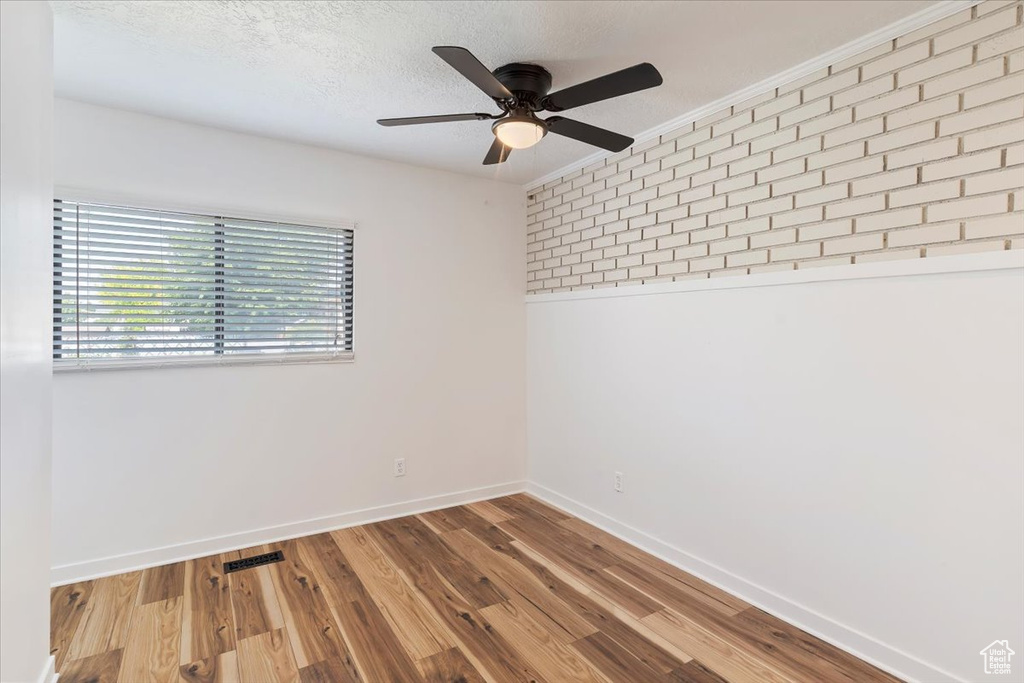 Photo 13 for MLS #2103463 at 475 W 2400 South