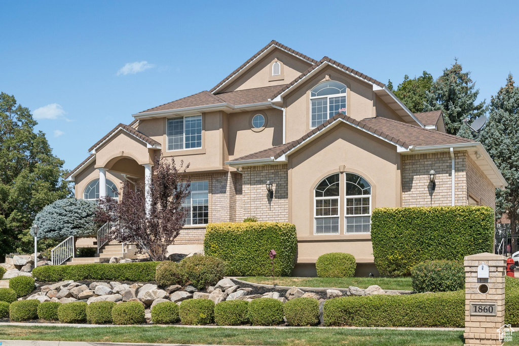 1860 E WASATCH DR Ogden, UT 84403